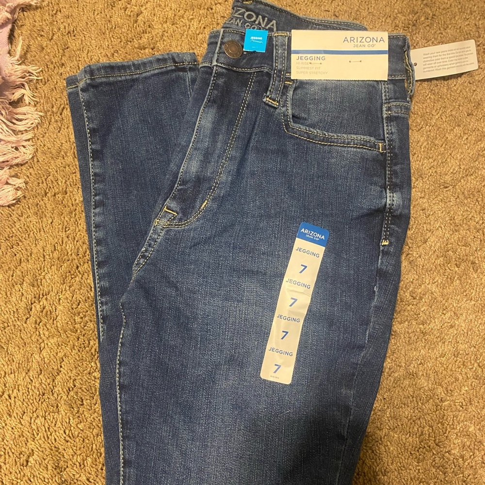skinny jeans